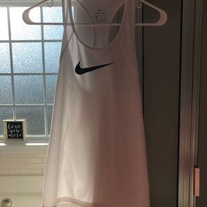 NWOT Nike tank